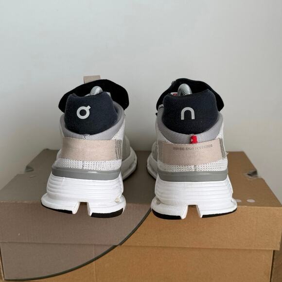 On Cloud CloudTec Men Running Sneakers- SZ Men 7- Women 8.5 main image 6